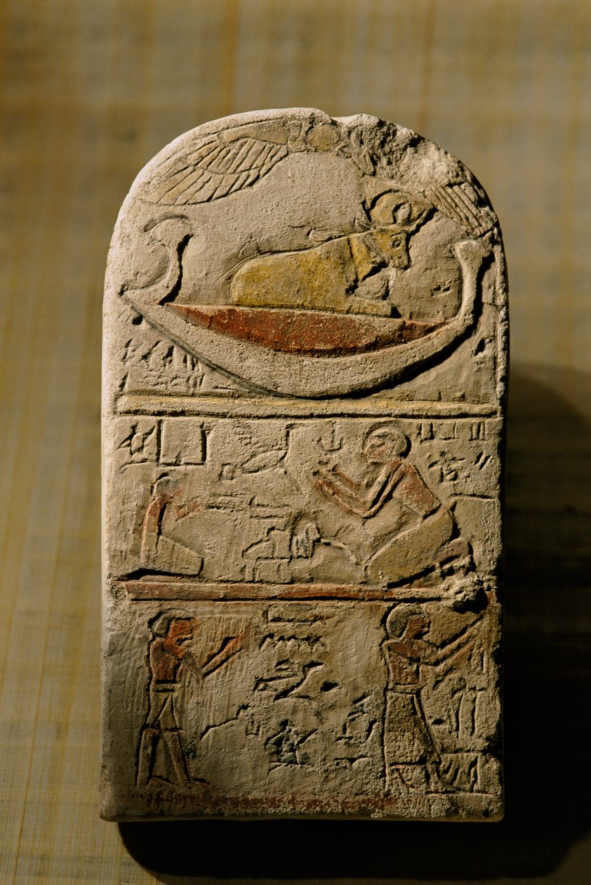Kalkstenen stèle van Paka, Late Periode (2002) door Kenneth Garrett