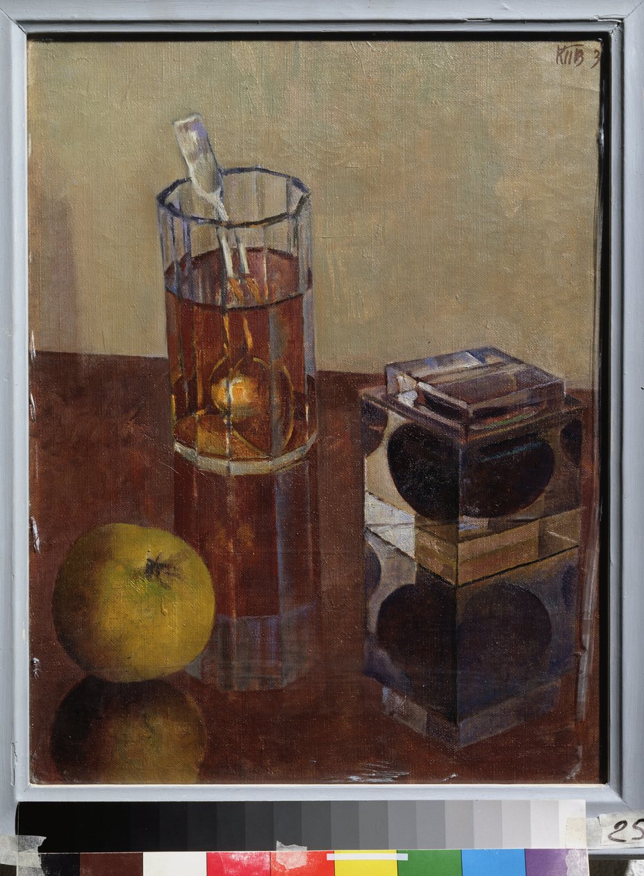 Stilleven met een inktpot door Kuzma Sergeevich Petrov Vodkin