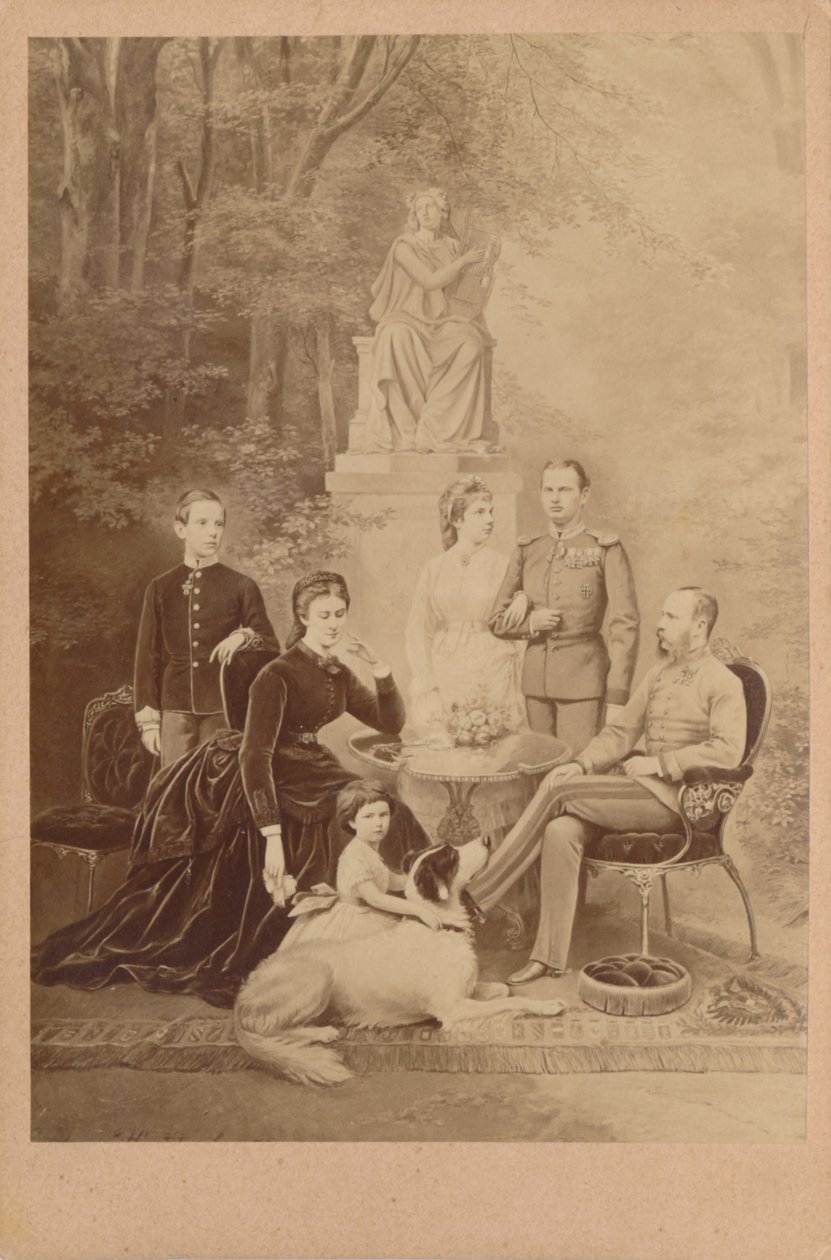Frans Jozef I en Elisabeth van Oostenrijk en hun keizerlijke familie (afbeelding) door L. T. Neumann