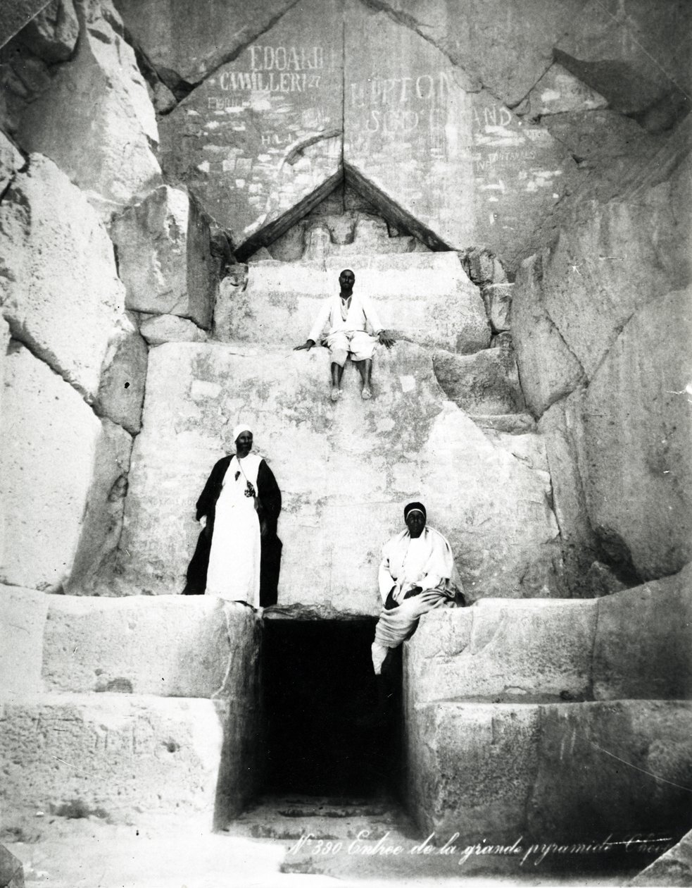 Ingang van de Grote Piramide van Cheops, ca. 1880 door Langaki