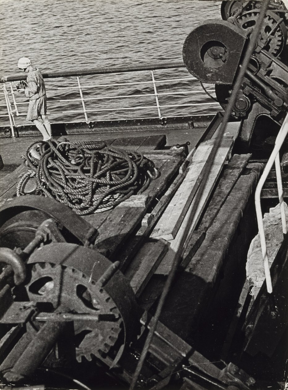 Fotoreporter in de Noordelijke IJszee door Laszlo Moholy Nagy