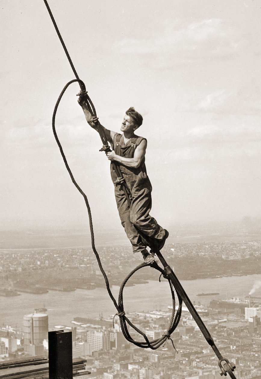 Bouwvakker, Empire State Building, New York City door Lewis Wickes Hine