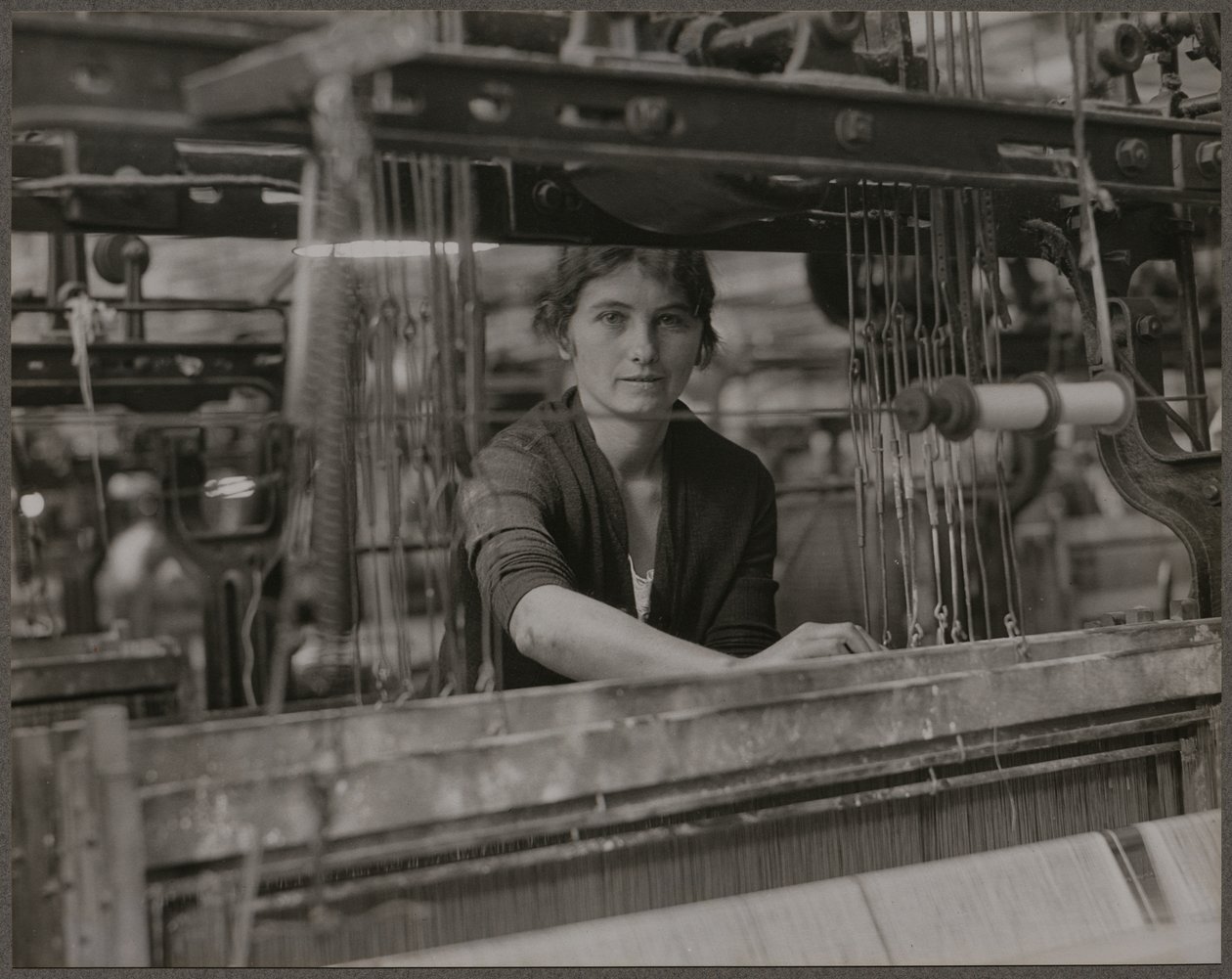 Het Weefgetouw door Lewis Wickes Hine