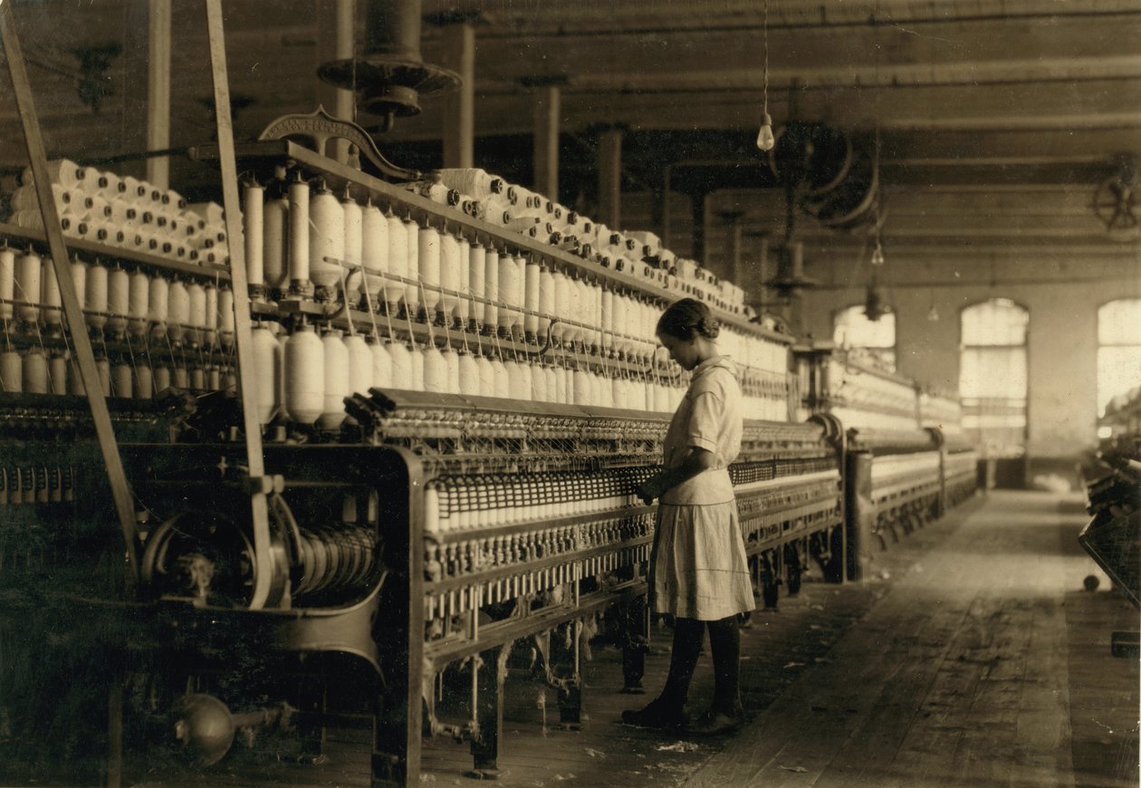 Jonge tienermeisje werkt als spinner in katoenfabriek, West, Texas, VS, ca. 1913 door Lewis Wickes Hine