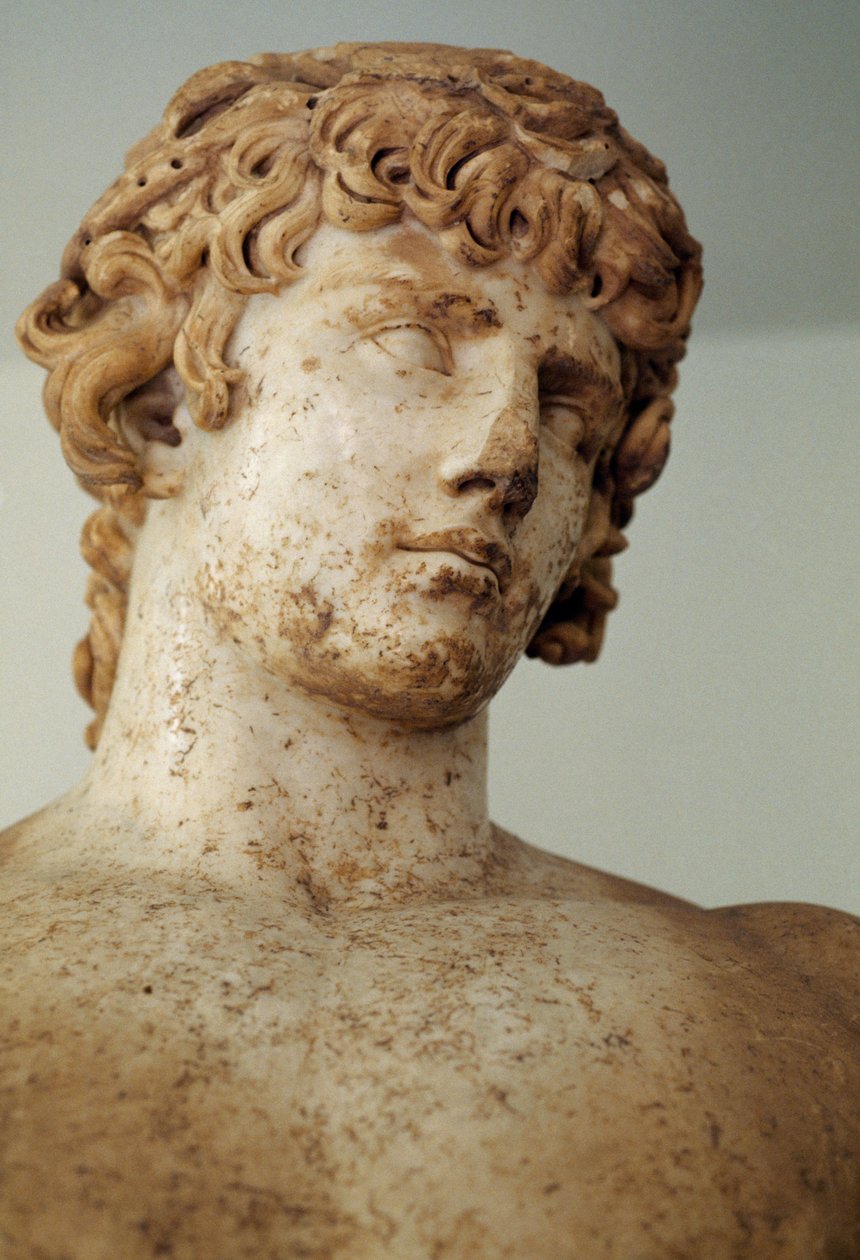 Antinous, Pariaans marmeren standbeeld, uit de tempel van Apollo in Delphi, Griekenland, Romeinse beschaving, 2e eeuw n.Chr., detail door Unbekannt Unbekannt