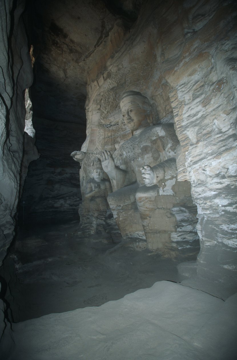China, Shanxi provincie, zandstenen beeld van Boeddha in Yungang Grotten door Unbekannt Unbekannt