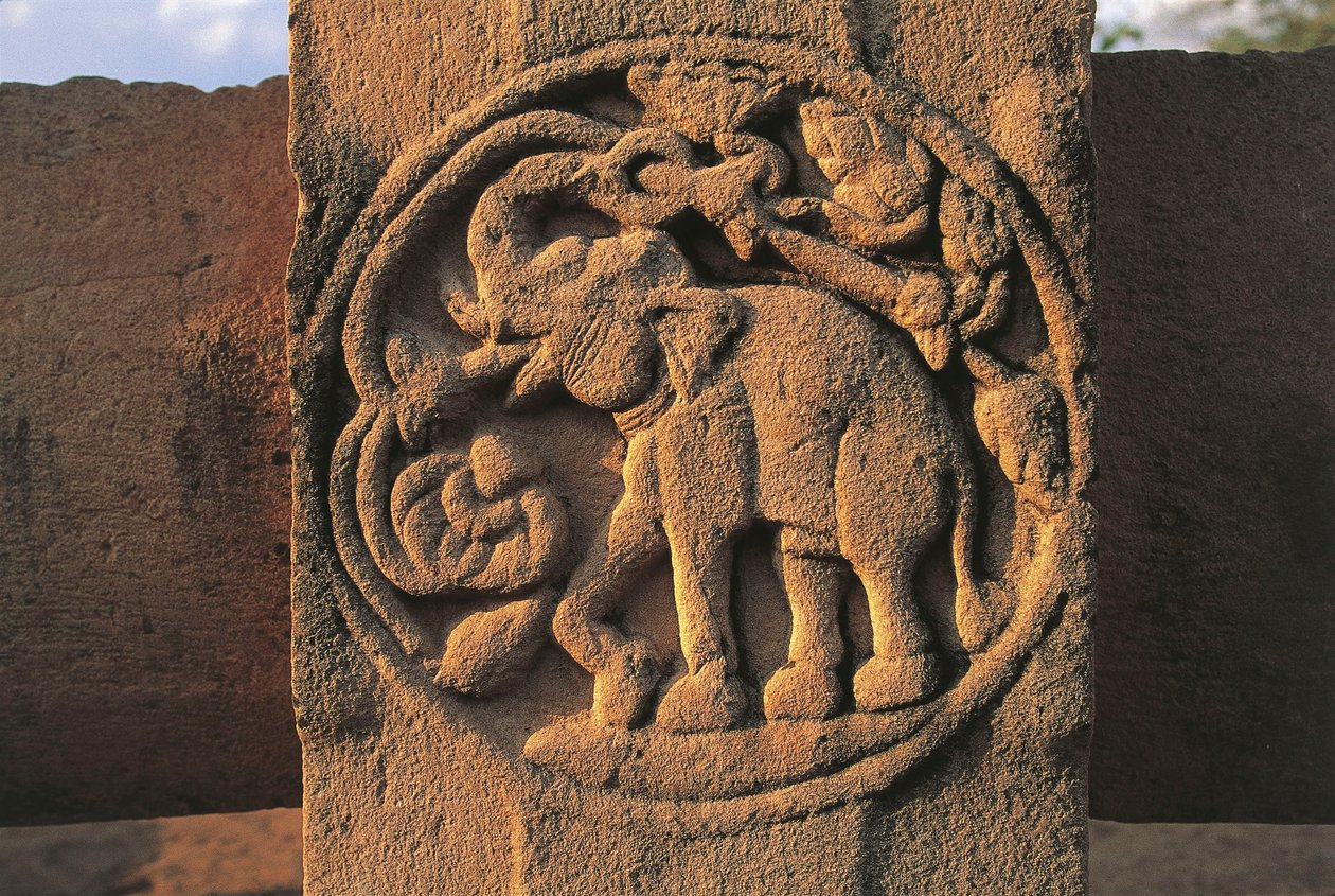 Olifant, reliëf op Stupa nr. 2, Sanchi (UNESCO Werelderfgoedlijst) door Unbekannt Unbekannt