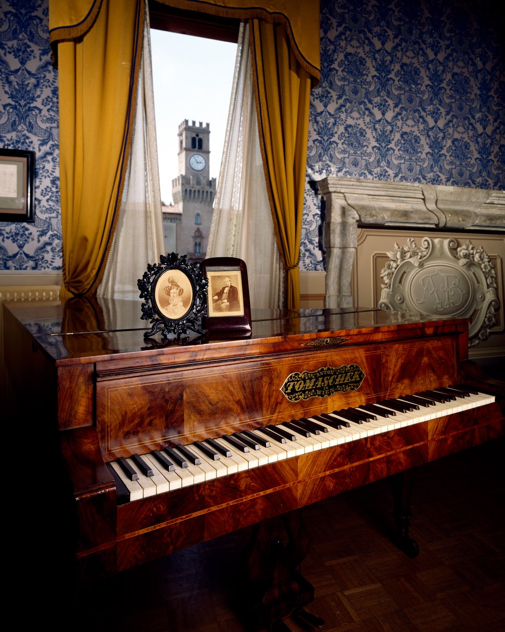 Piano in de zitkamer van Palazzo Barezzi, Busseto, Emilia Romagna, Italië door Unbekannt Unbekannt