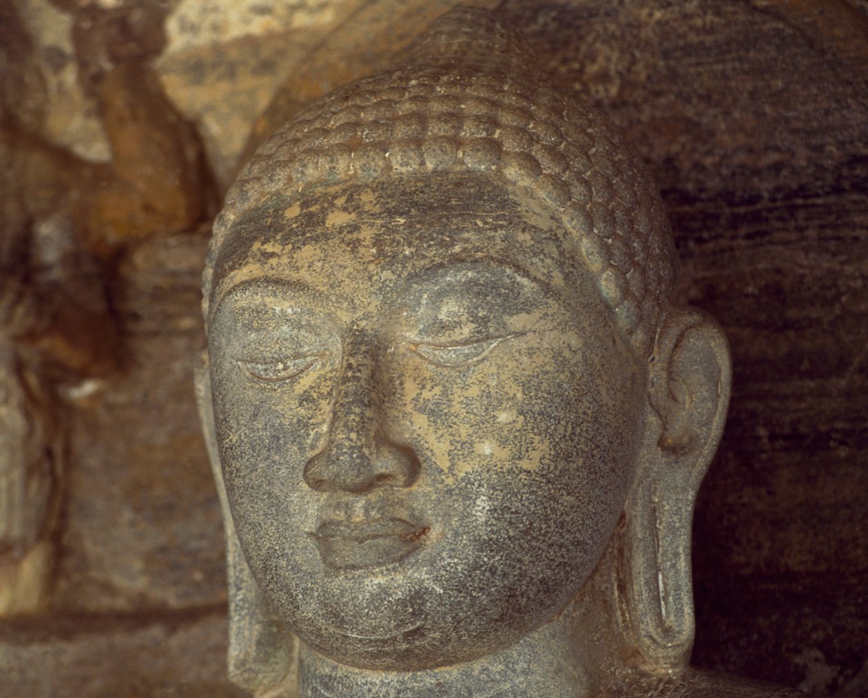Sri Lanka, Polonnaruwa, detail van standbeeld van Boeddha van Gal Vihara (UNESCO Werelderfgoedlijst) door Unbekannt Unbekannt