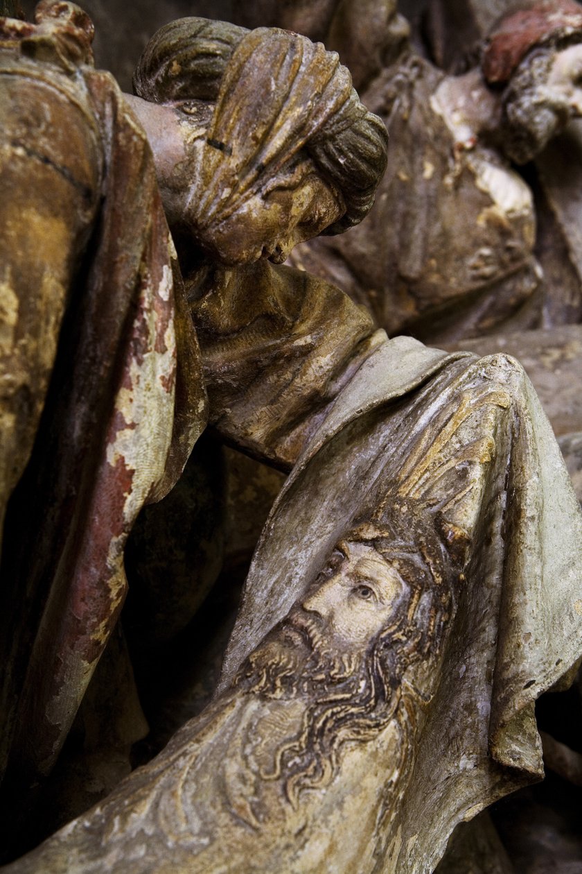 Altaarstuk, linker paneel, detail, st. Veronica door Ligier Richier