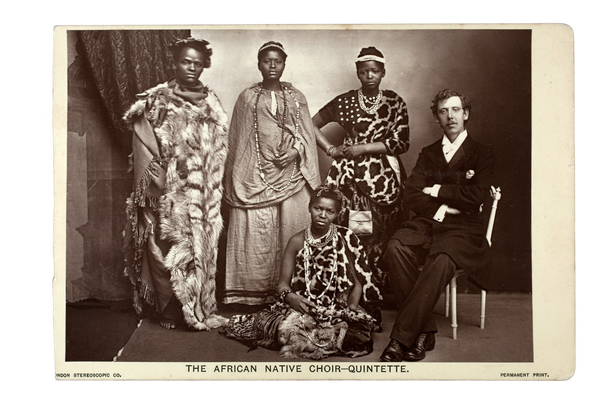 Het Afrikaanse Inheemse Koor Kwintet, Londen, ca. 1892 door London Stereoscopic Company