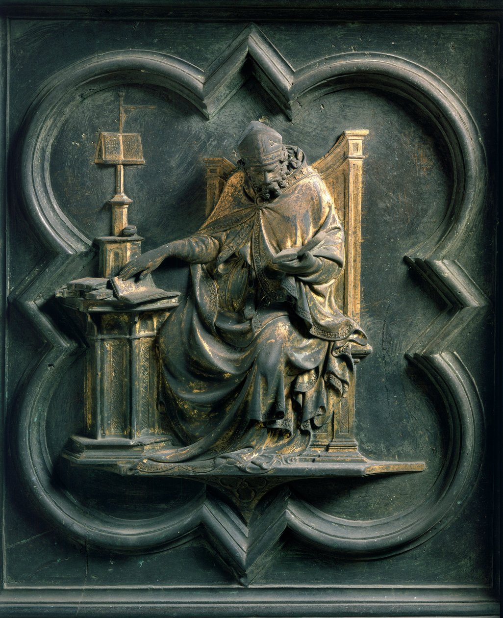 Noordpoort (genoemd Poort van het Kruis, noord), exterieur detail: Sint Ambrosius. Bronzen sculptuur gemaakt door Lorenzo Ghiberti door Lorenzo Ghiberti