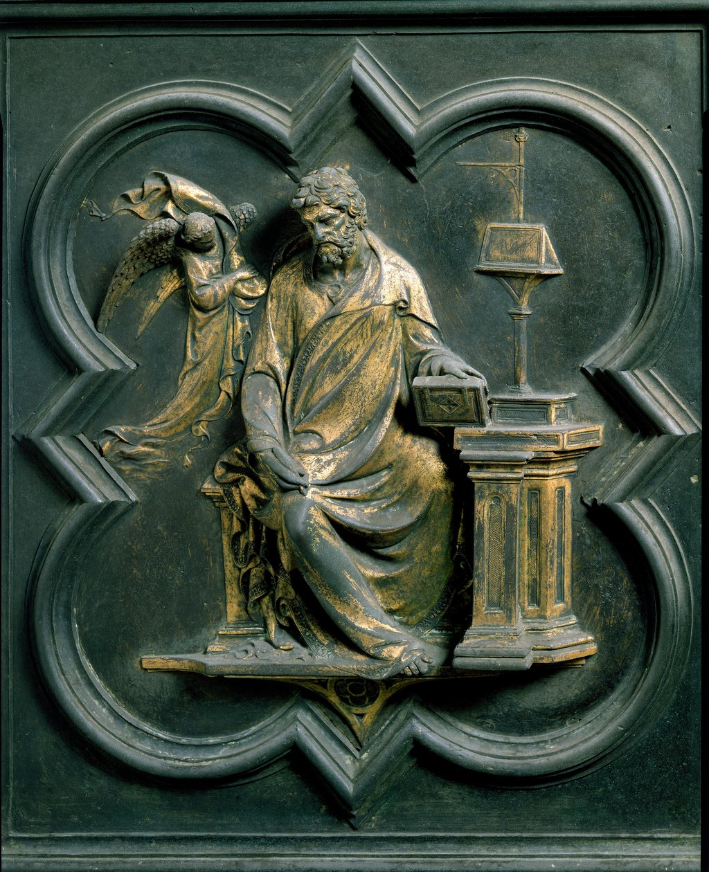 Noordpoort (genoemd Poort van het Kruis, naar het noorden), exterieur detail: Sint Mattheüs. Bronzen sculptuur gemaakt door Lorenzo Ghiberti door Lorenzo Ghiberti