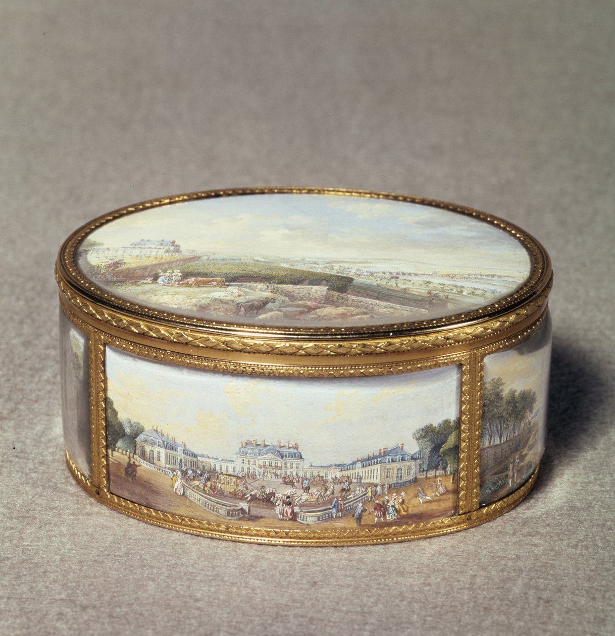 Snuifdoos beschilderd met uitzichten van Schloss Bellevue door Louis Nicolas van Blarenberghe
