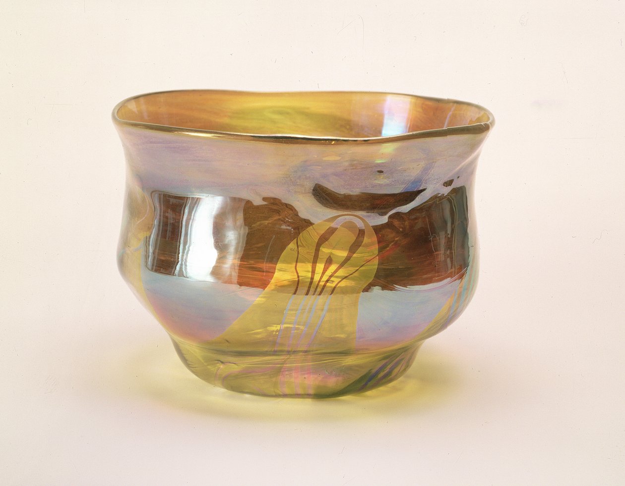 Favrile kom, voor de Glass Decorating Company, New York, ca. 1894 door Louis Comfort Tiffany