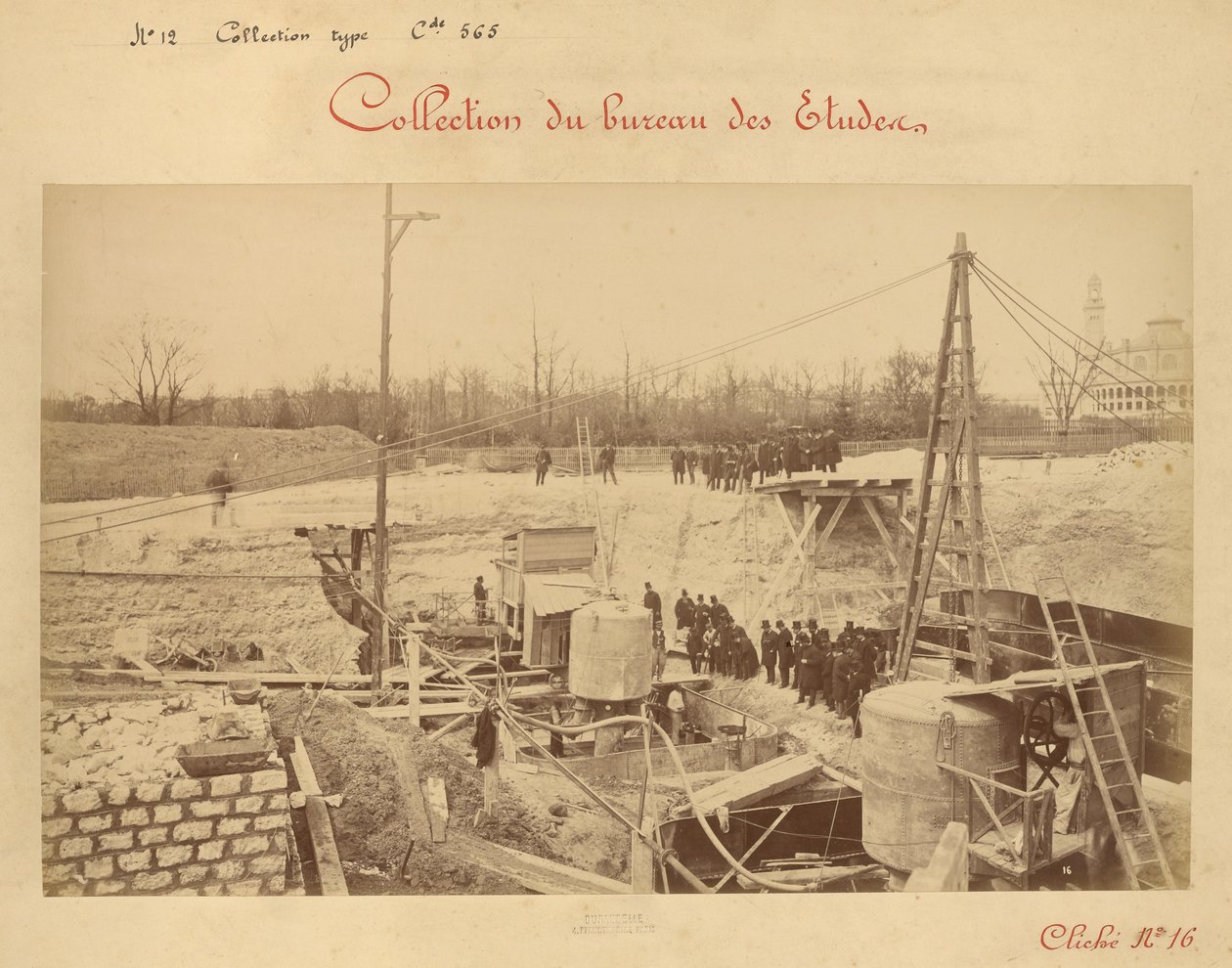Voorste pier (nr. 4) aan de kant van Grenelle, bezoek van de Société d
