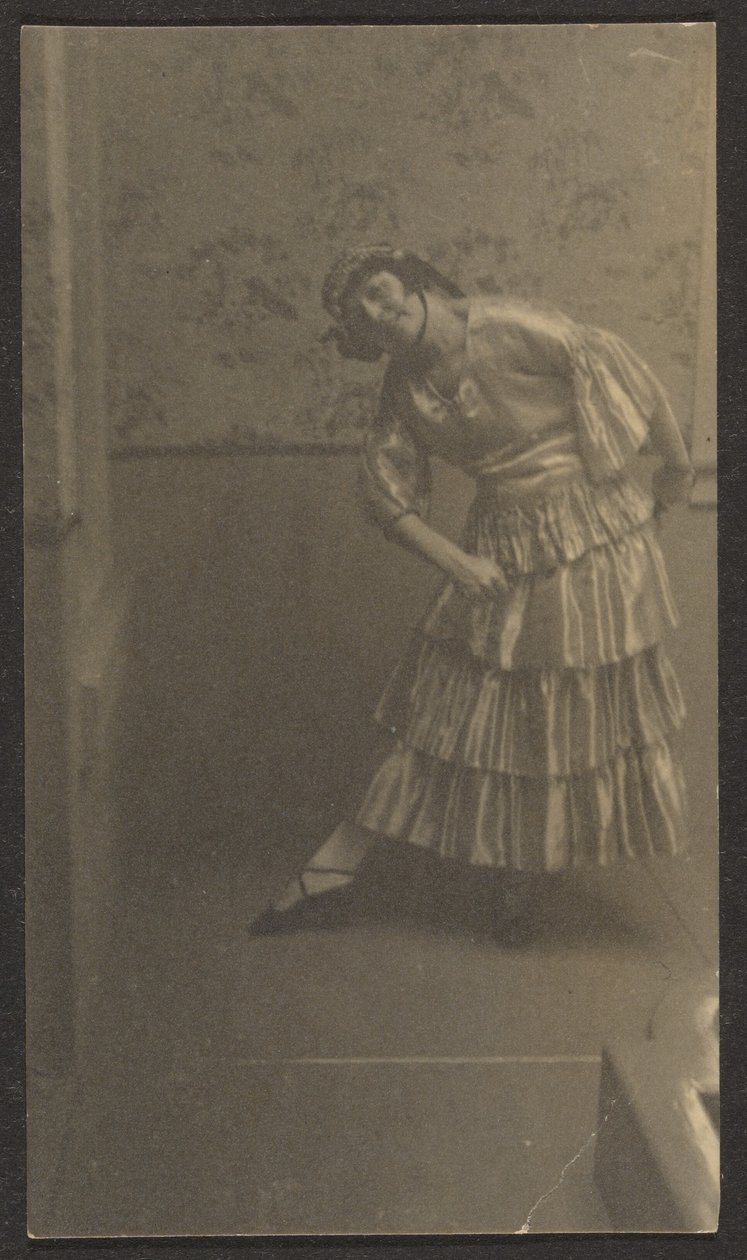 [Vrouwelijke danseres] door Louis Fleckenstein