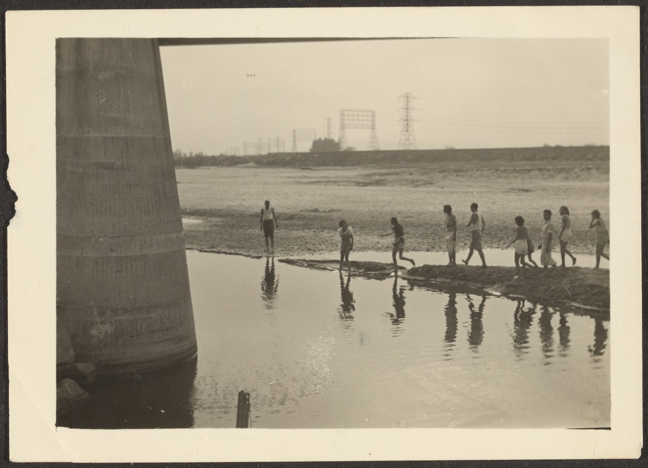 [Figures in Industrial Water Scene]. door Louis Fleckenstein