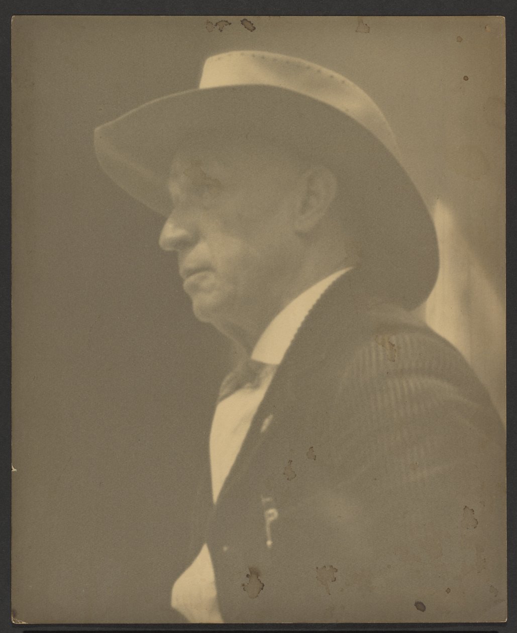 Portret van een man met een Stetson door Louis Fleckenstein