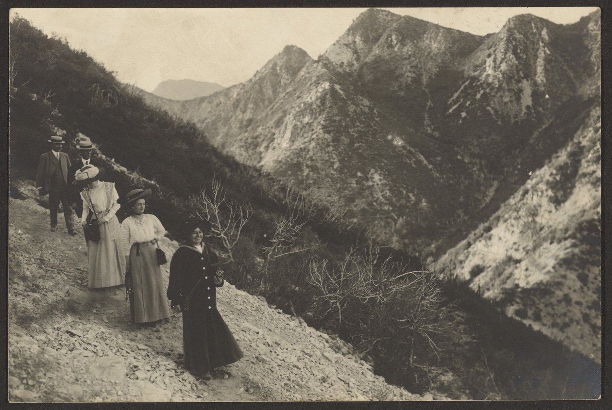 [Wandeling in een berglandschap] door Louis Fleckenstein