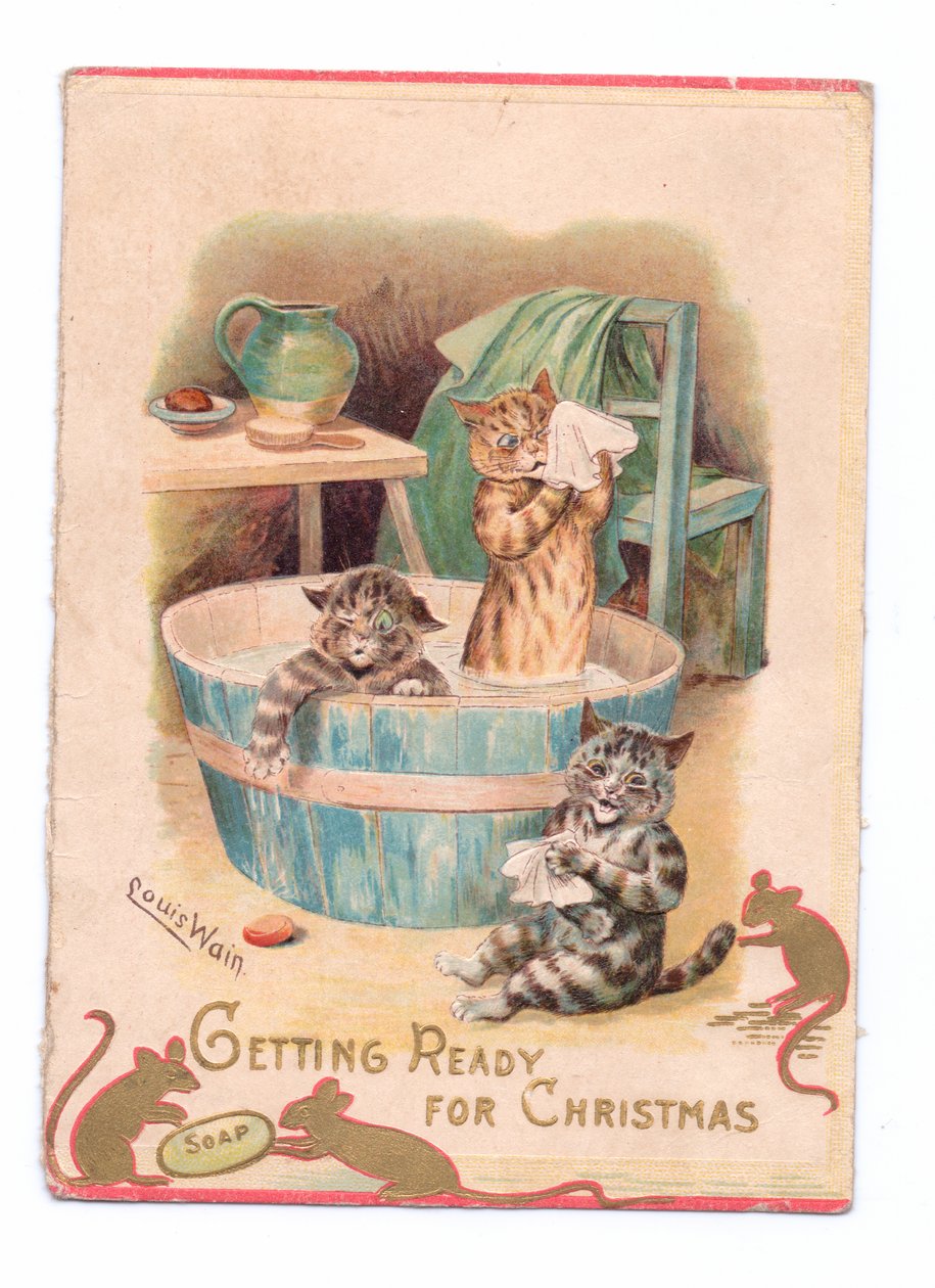 Victoriaanse kerstkaart van twee katten in een badkuip terwijl twee muizen met een stuk zeep spelen, ca. 1880 door Louis Wain