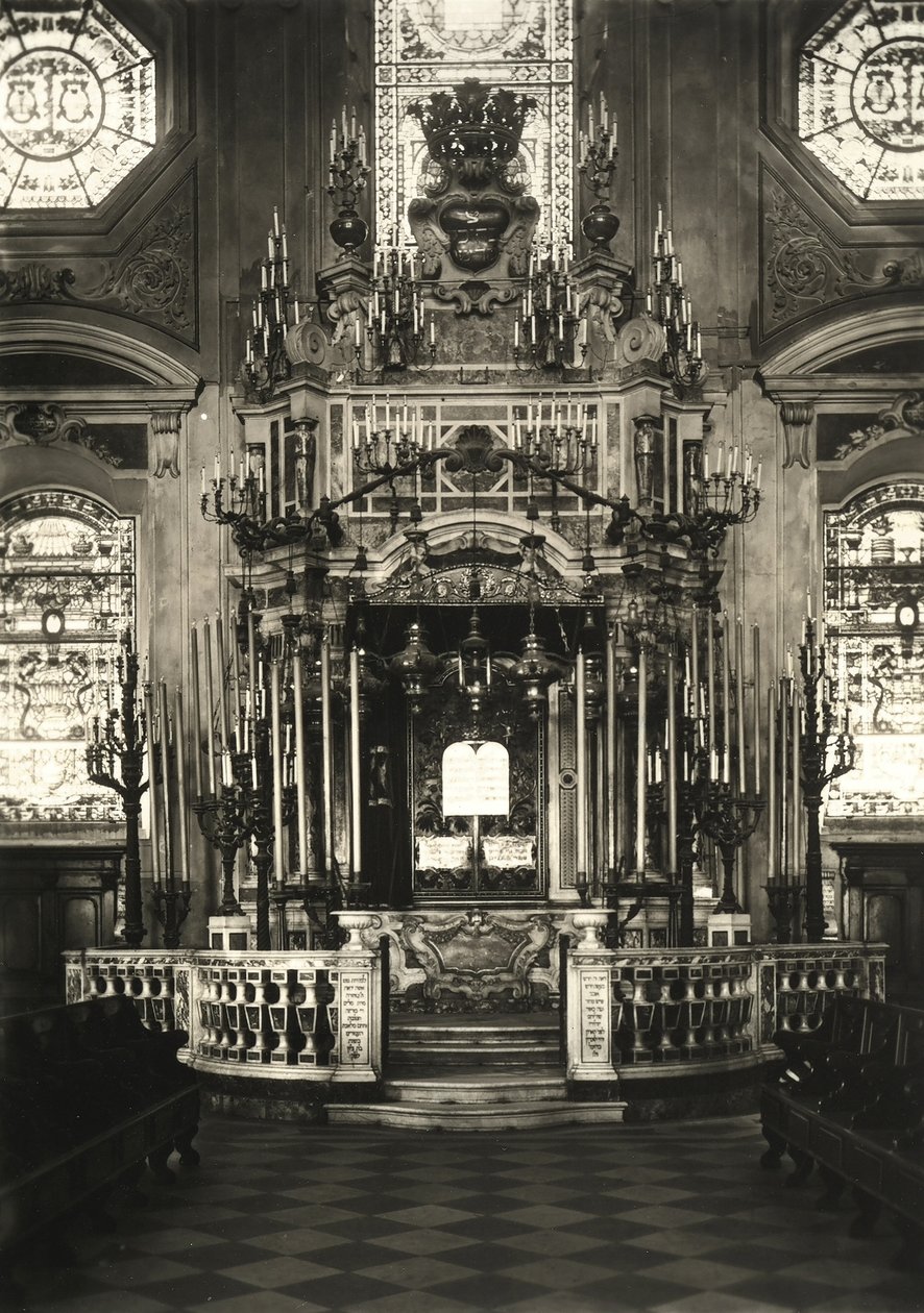 De Hekhal van de oude synagoge van Livorno door Luigi Betti