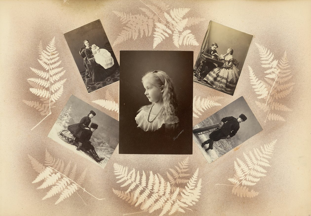 Het Madame B Album door Marie Blanche Hennelle Fournier