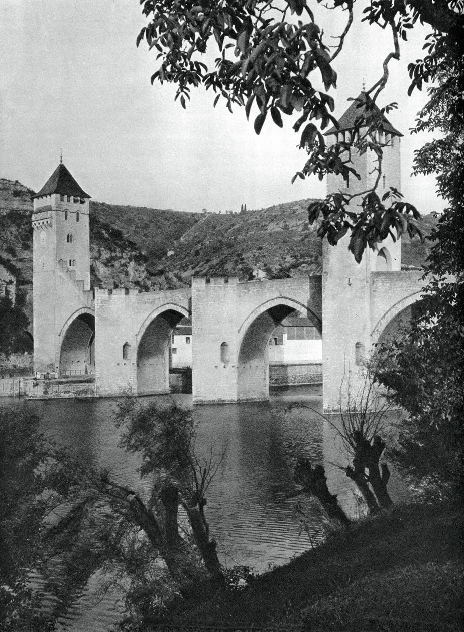 Pont Valentre, Cahors, Frankrijk, 1937 door Martin Hurlimann