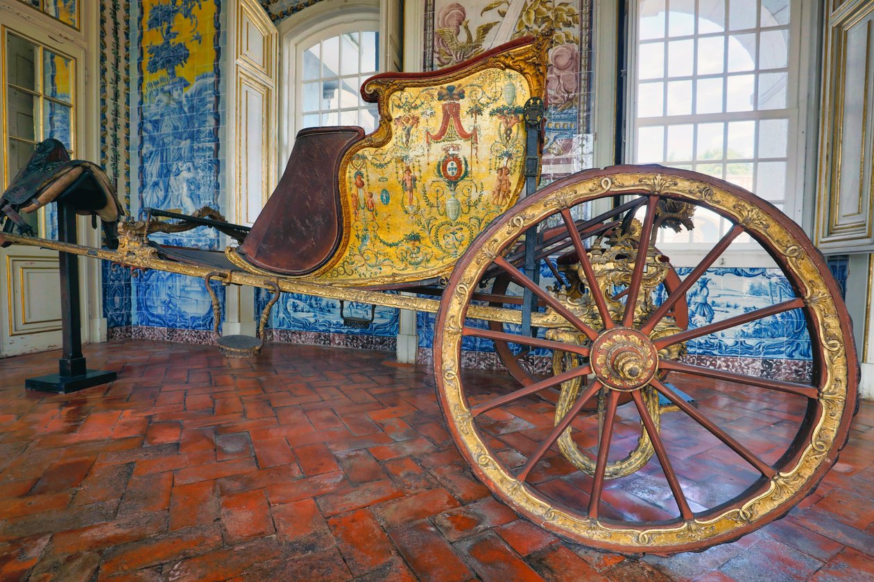 Paleis van Queluz, Queluz, Portugal. Versierde koets, 2020 door Mateus Vicente de Oliveira