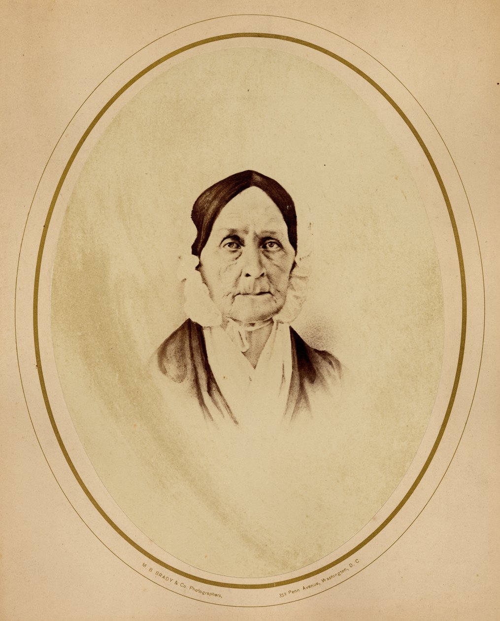 Barbara Frietchie (1766-1862), Unionist tijdens de Burgeroorlog, onderwerp van een gedicht door John Greenleaf Whittier (albumineprint) door Mathew B. Brady