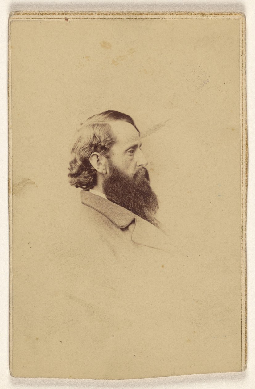 [Ongeïdentificeerde man met lange baard in profiel]. door Mathew B. Brady