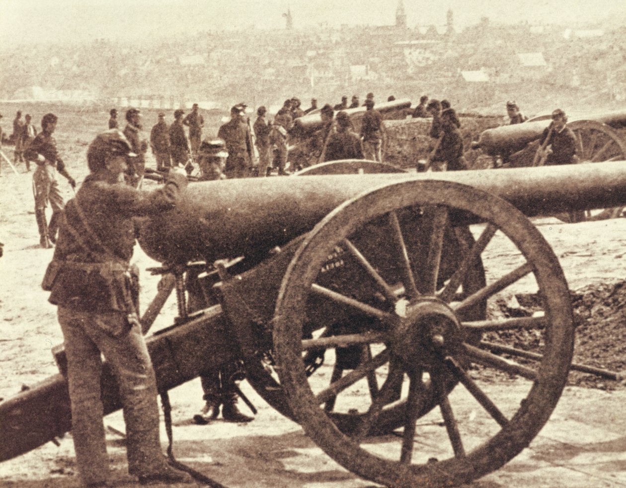 Federale artillerie tijdens de Amerikaanse Burgeroorlog (1861-65) door Mathew Brady