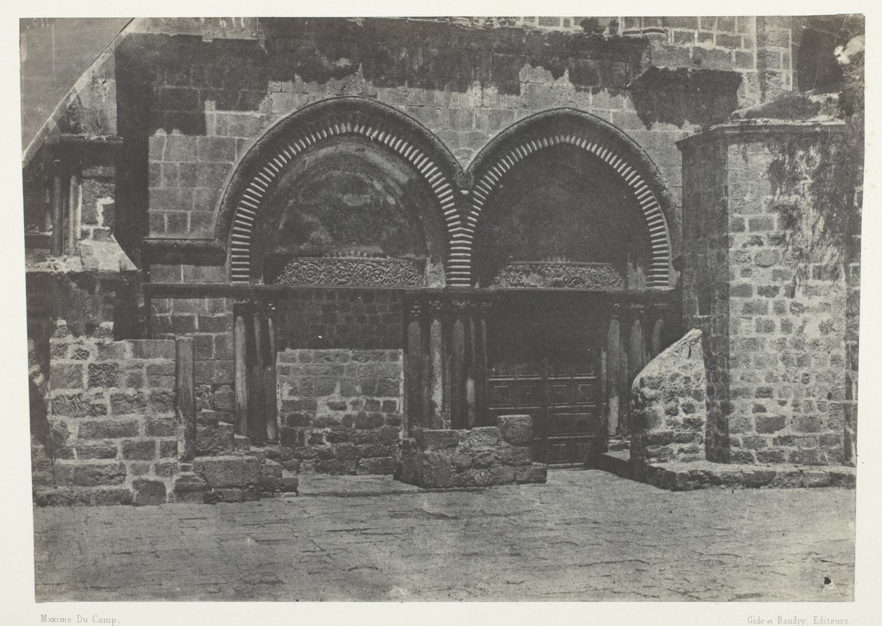 Jeruzalem, lagere arcades van de kerk van het Heilig Graf; Palestina door Maxime Du Camp