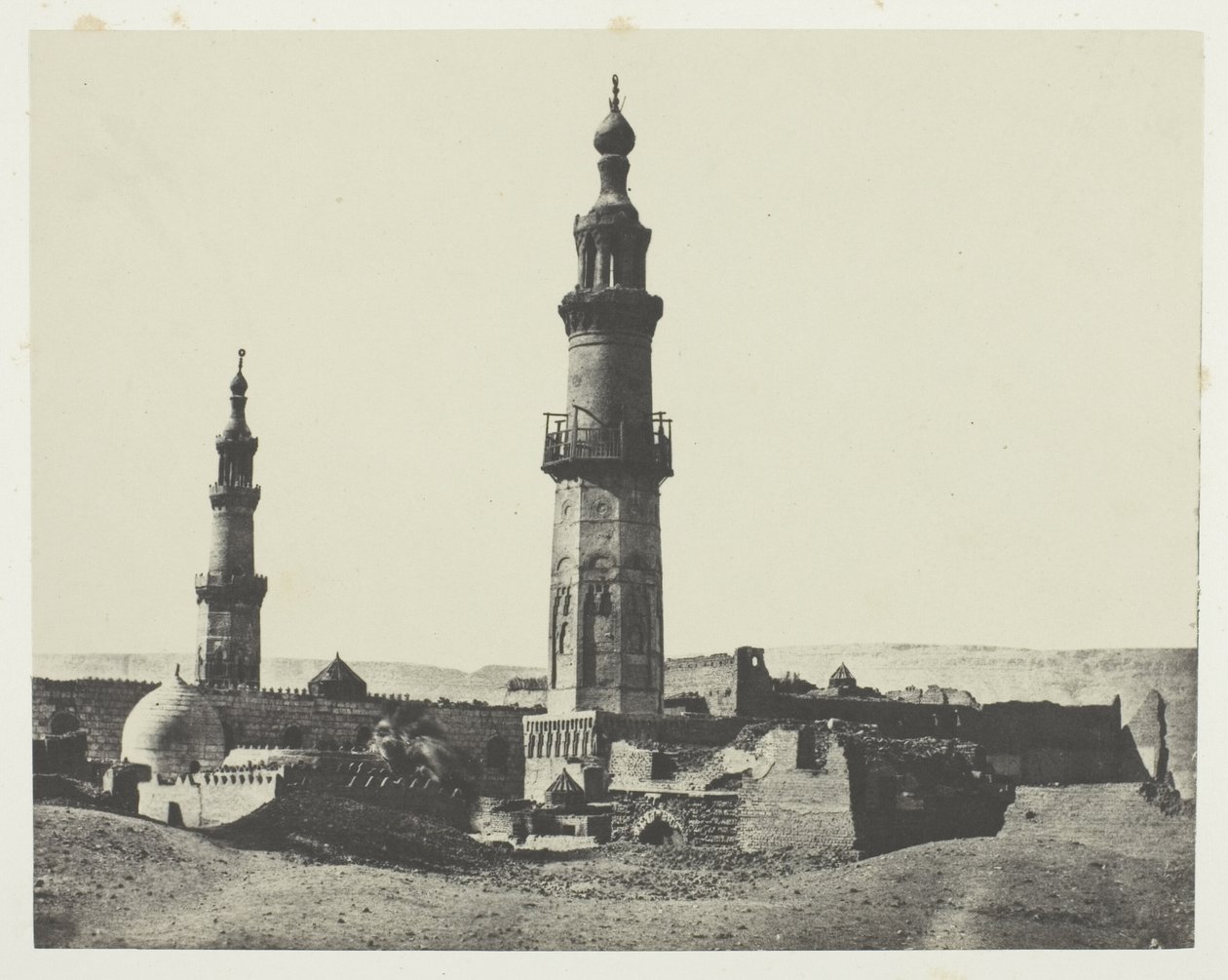 Moskee van Aly-Bey, Girgeh, Opper-Egypte, plaat 15 uit het album "Egypte, Nubie, Palestina en Syrie" (1852) door Maxime Du Camp