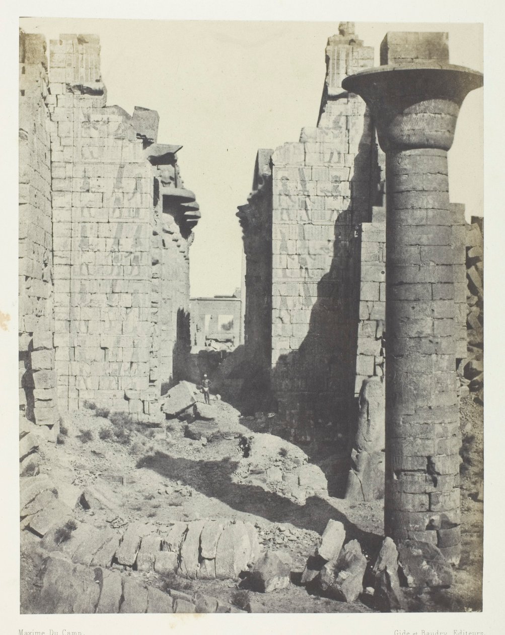 Paleis van Karnak, Hof van de Bubastieten en Hoofdingang van de Hypostyle Zaal; Thebe door Maxime Du Camp