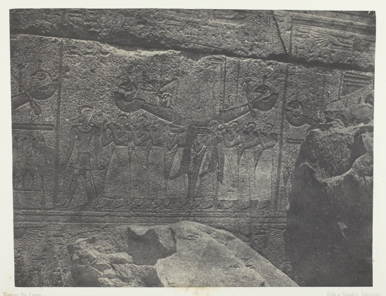 Paleis van Karnak, Externe sculpturen van het granieten heiligdom; Thebe door Maxime Du Camp