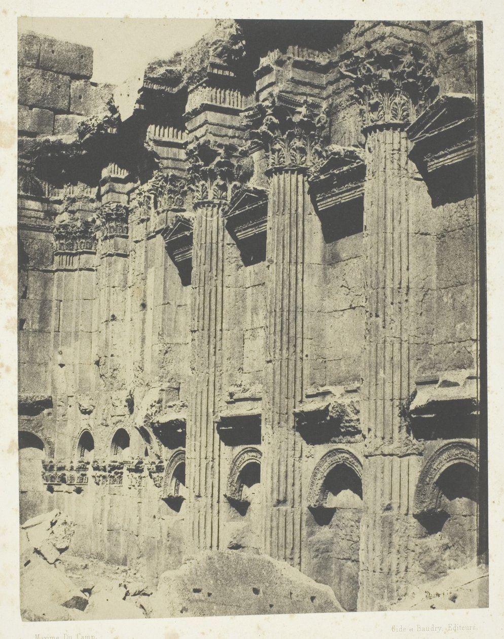 Tempel van Jupiter in Baalbeck (Heliopolis, Binnen-Naos; Syrië) door Maxime Du Camp