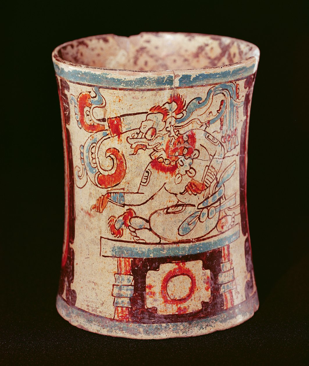 Cilindrisch vat met een godheid met spraakkrullen (aardewerk) door Mayan