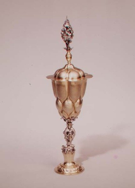 Gelobde beker en deksel, Augsburg, ca. 1600 door Melchior Bayer