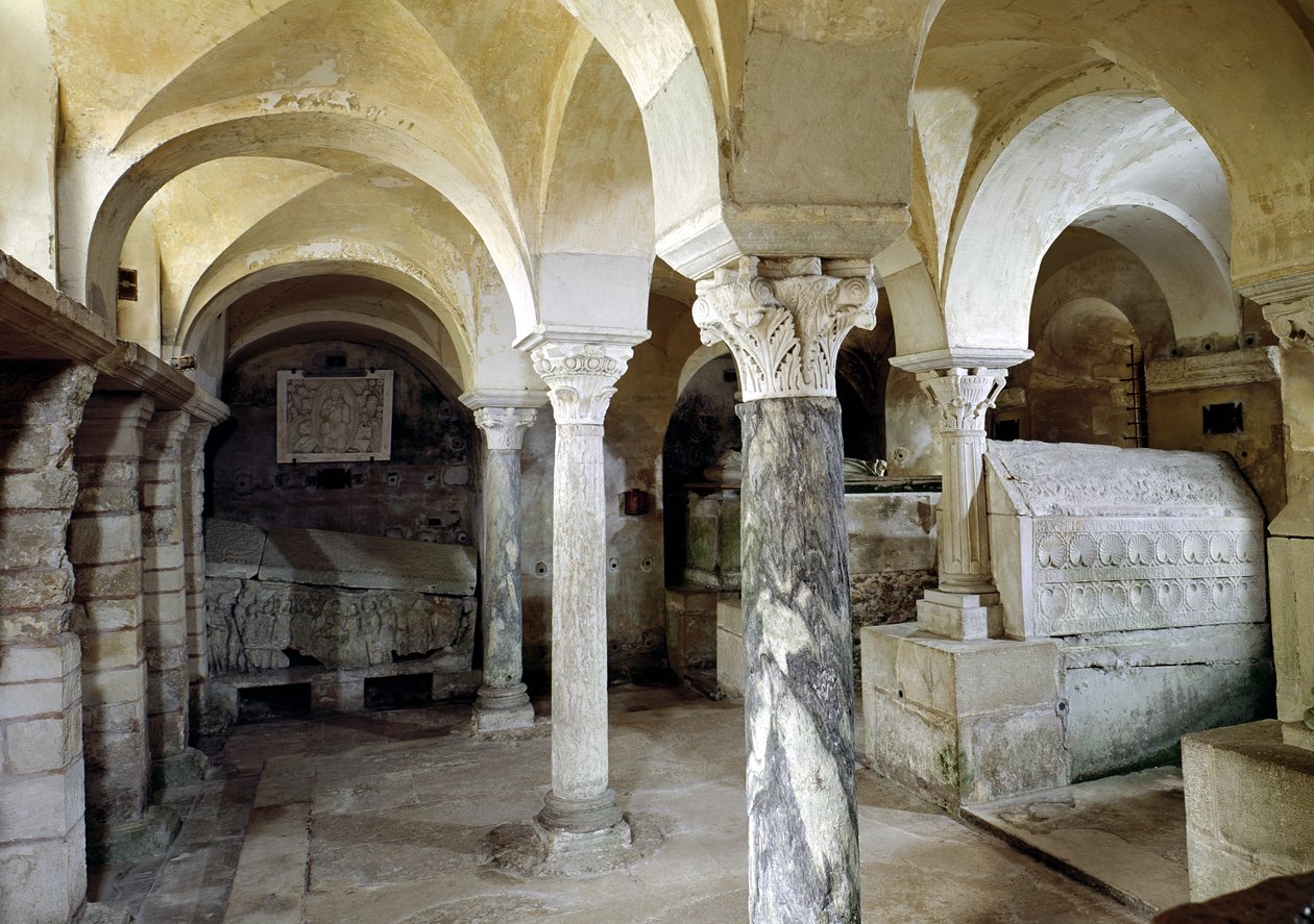 Uitzicht op de Crypte van St. Paul, ca.634 AD door Merovingian