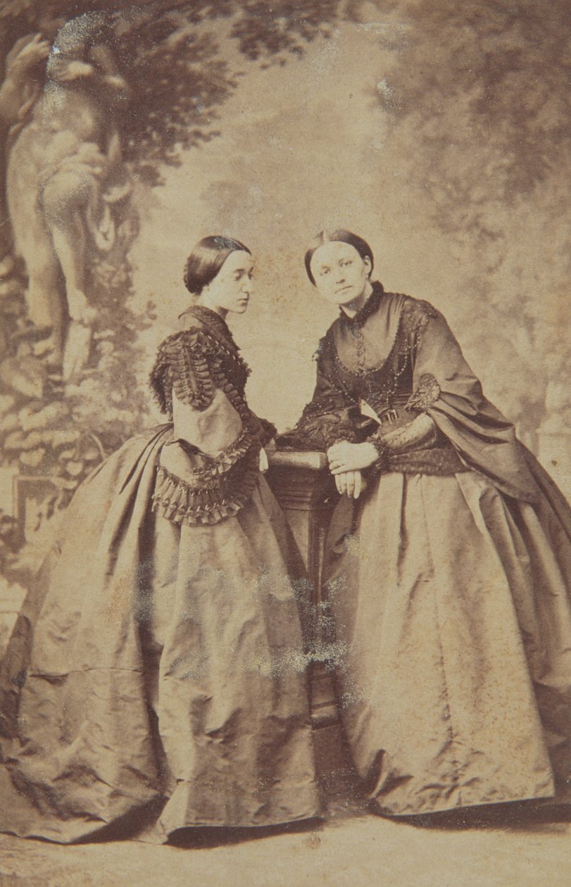 Gravin Isabella Dzialynska (geboren Czartoryska) en Prinses Marie Czartoryska (geboren Grocholskich) door Meyer and Pierson