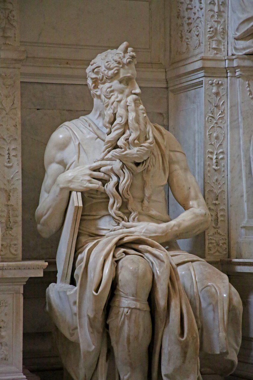(detail) Mozes van het graf van Julius II, 1515 door Michelangelo Buonarroti