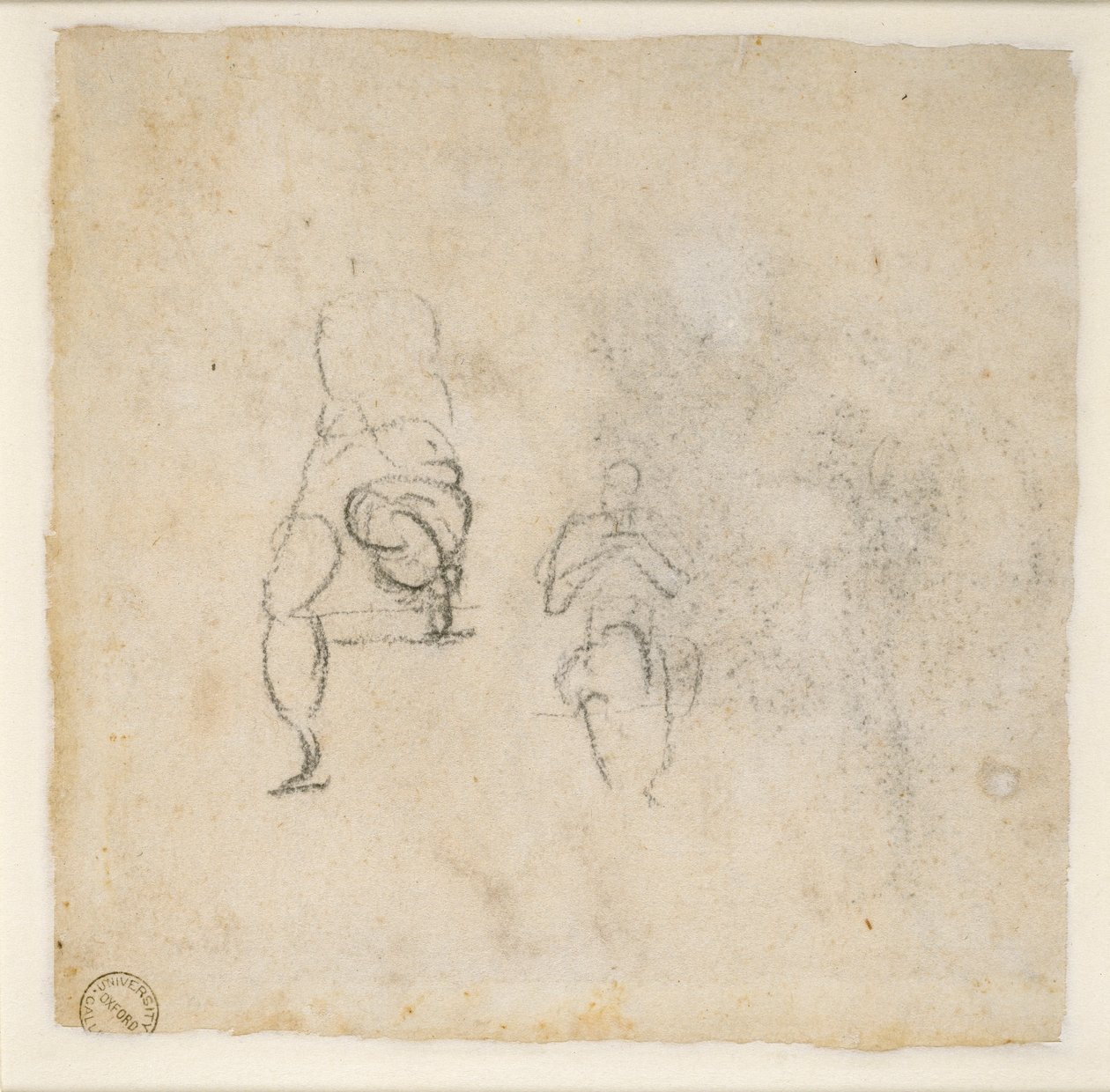 Twee zeer lichte schetsen van zittende figuren, ca. 1490-1560 door Michelangelo Buonarroti