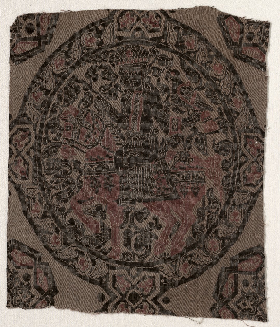 Fragment met ruiter valkenier koning, Iran of Irak, Abbasid periode door Middle Eastern