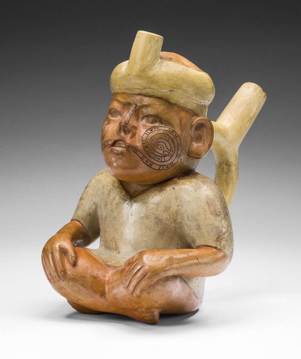 Portretvat van een man met een gespleten lip en tatoeages, 100 v.Chr.-A.D. 500 door Moche