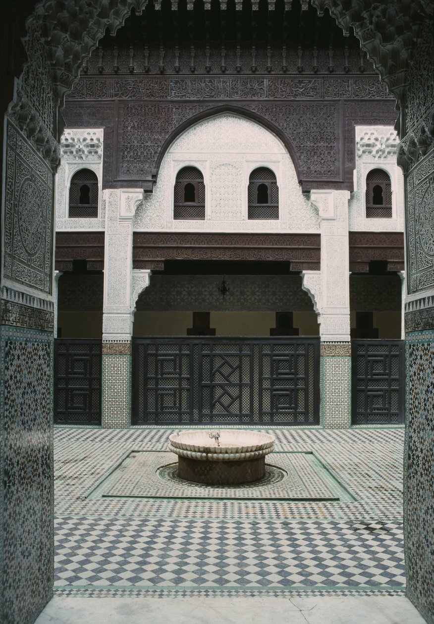 Madrasa Bou Inania, binnenplaats door Moroccan School