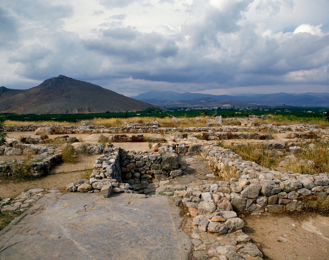Myceense kunst: baden van de Myceense citadel, stad Tiryns door Mycenaean