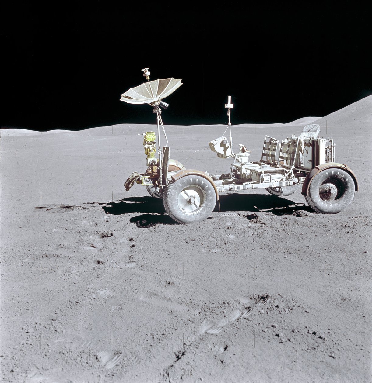 Apollo 15 - NASA, 1971 door NASA Images