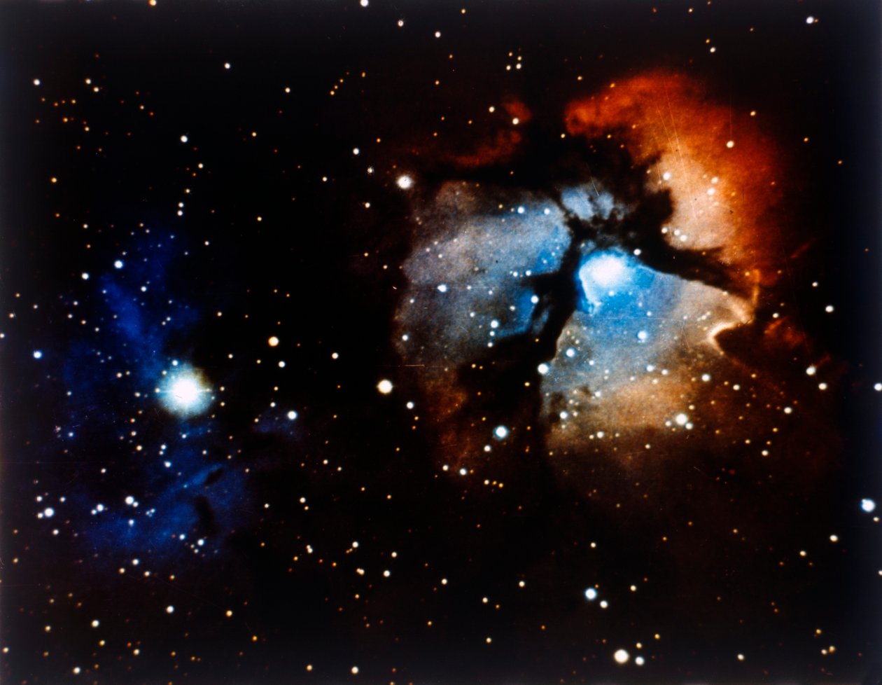 Trifidnevel in het sterrenbeeld Boogschutter door NASA Images