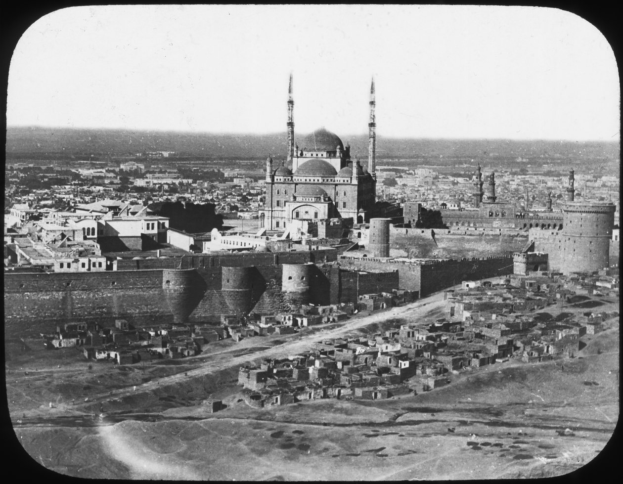 Het Saladin Citadel van Caïro, Egypte, ca. 1890 door Newton and Co